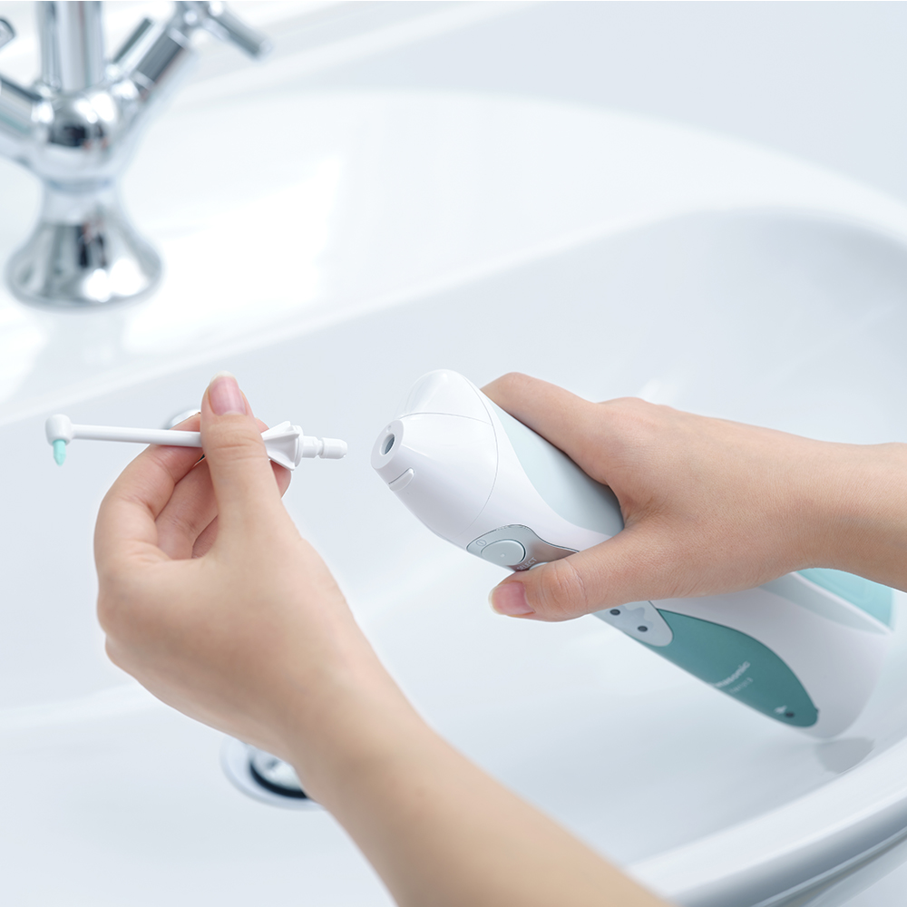 Panasonic EW1313 Oral Irrigator + Gift (Cleaning Agent)