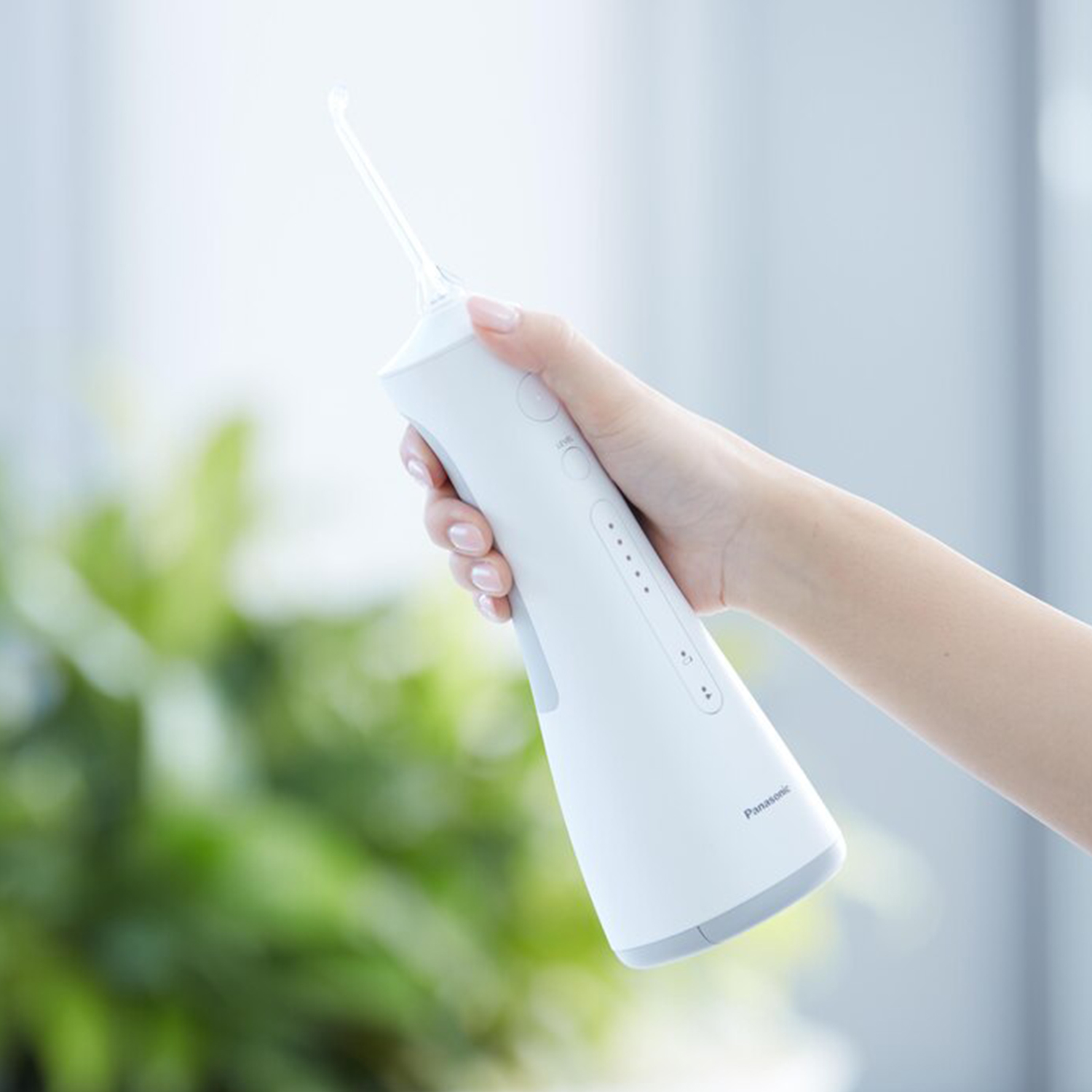 Panasonic EW1511 Oral Irrigator, Portable with 5 Operating Modes